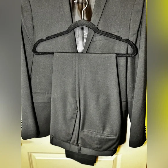 H&M Black Skinny Fit Suit - Picture 4 of 8